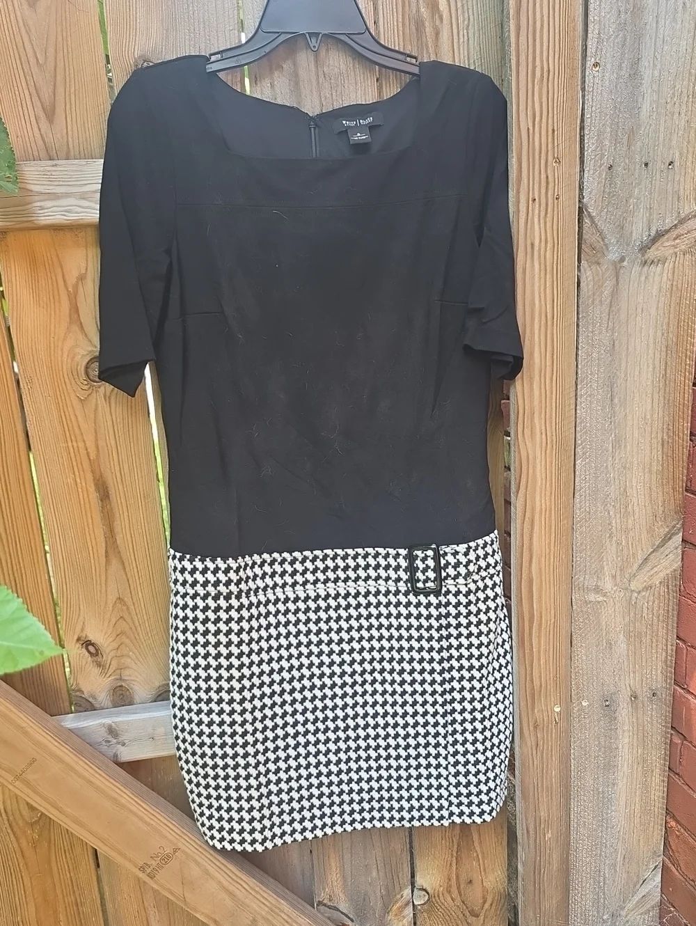 White House Black Market Black Crewneck Shift Dress